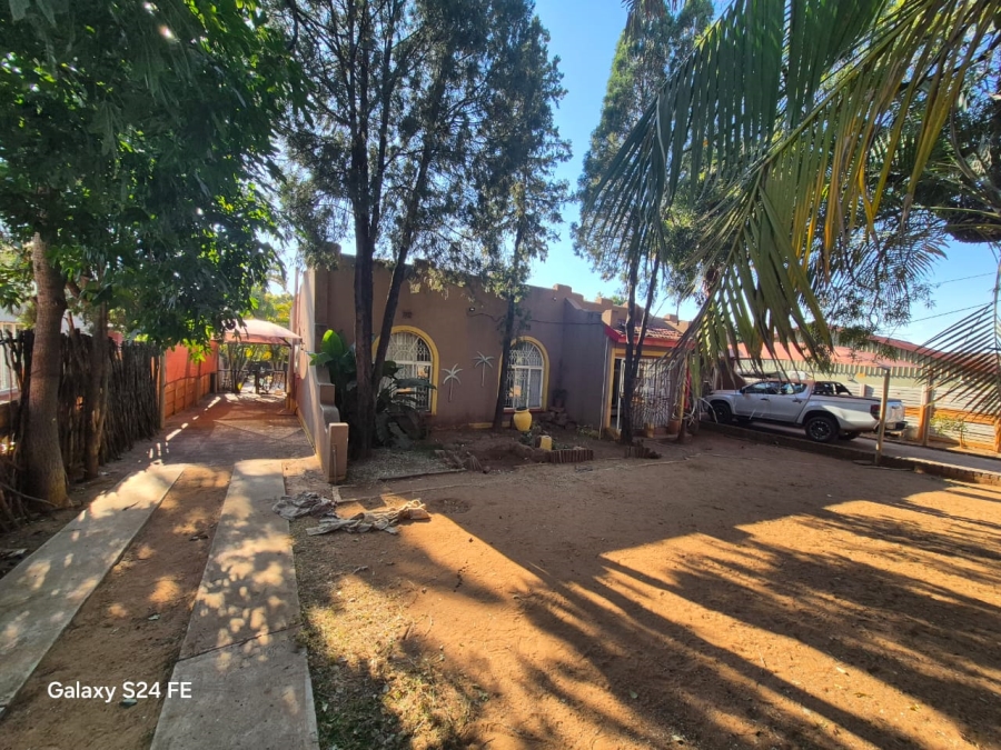 4 Bedroom Property for Sale in Protea Park North West